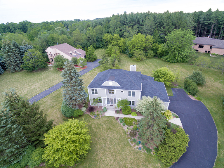 Exceptional Saginaw Hills Estates Home